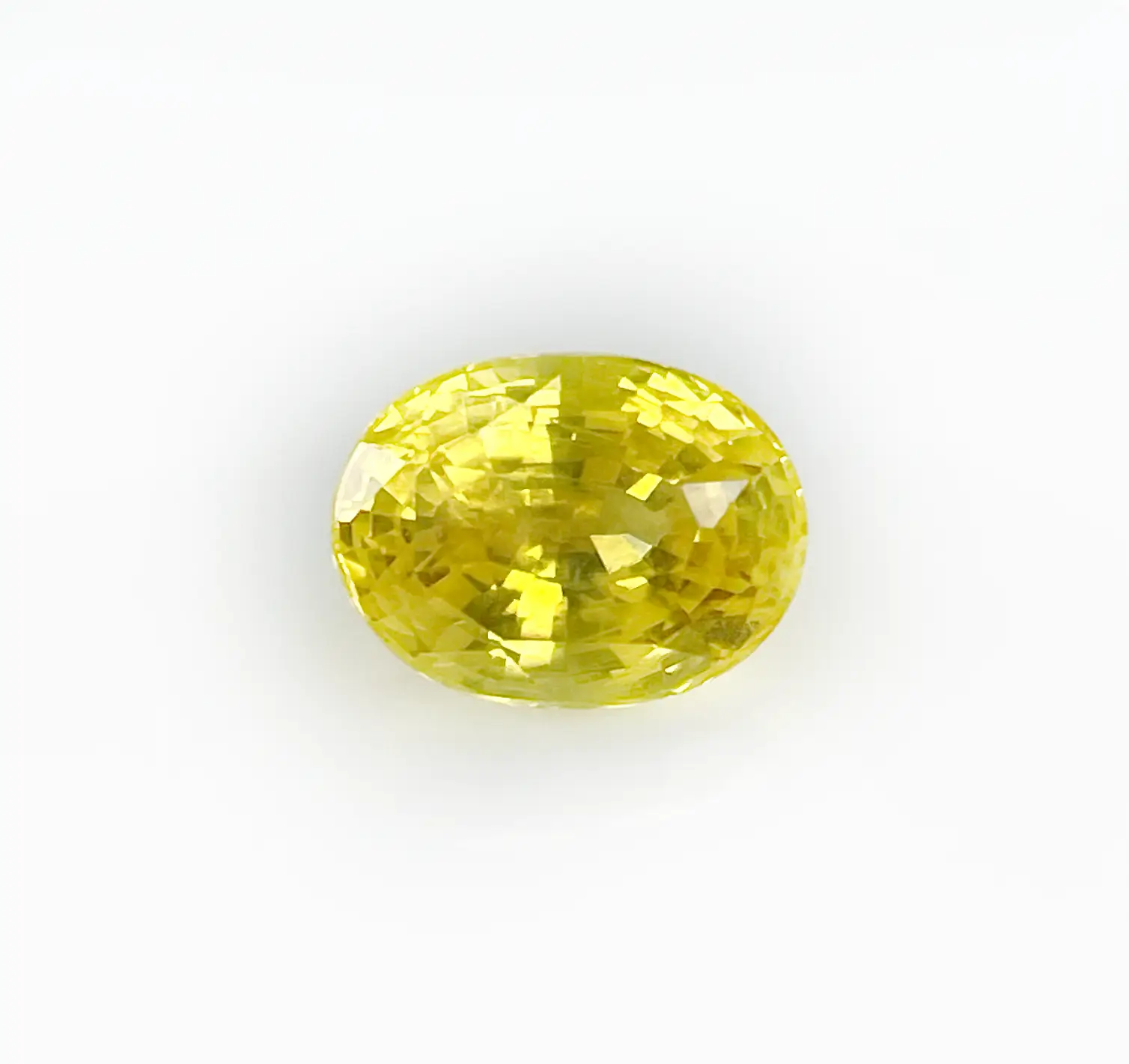 oval cut Natural Yellow Sapphire