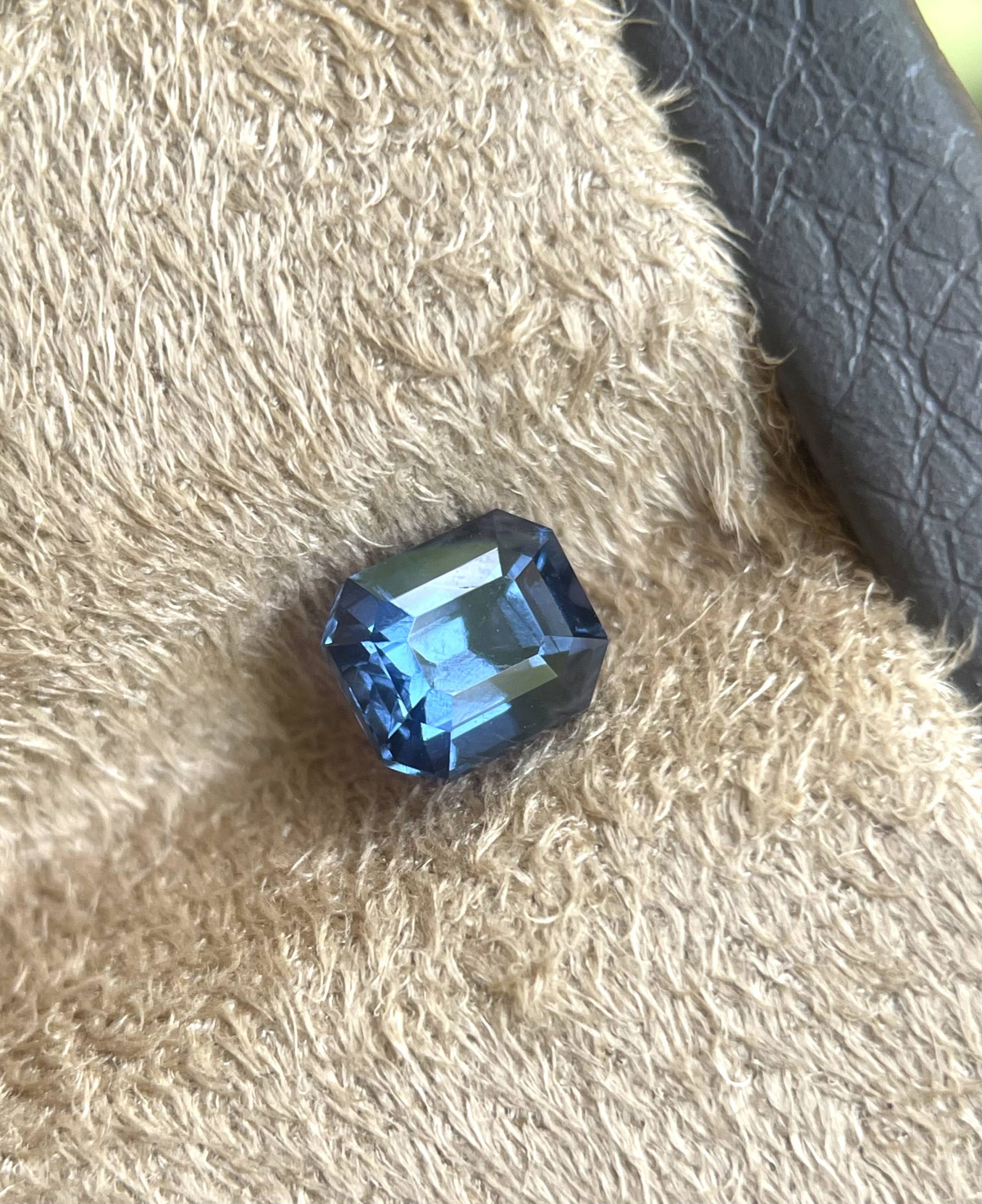 Certified Natural Violetish Blue Spinel | Rare 1.27ct Octagon Cut Gemstone | Loose Gem for Jewelry - Image 2