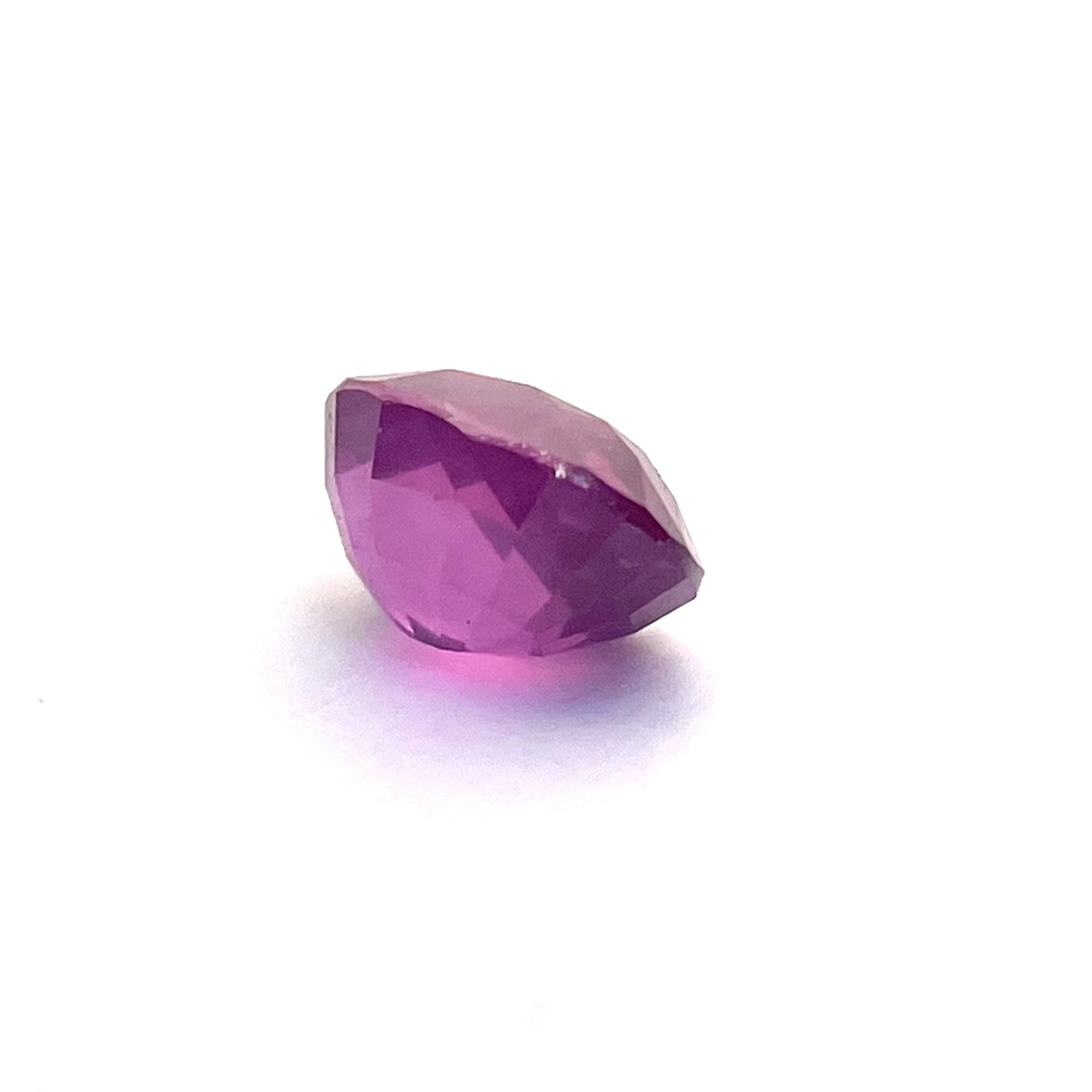 0.82 CT silky opalescent pink Sapphire - Image 4