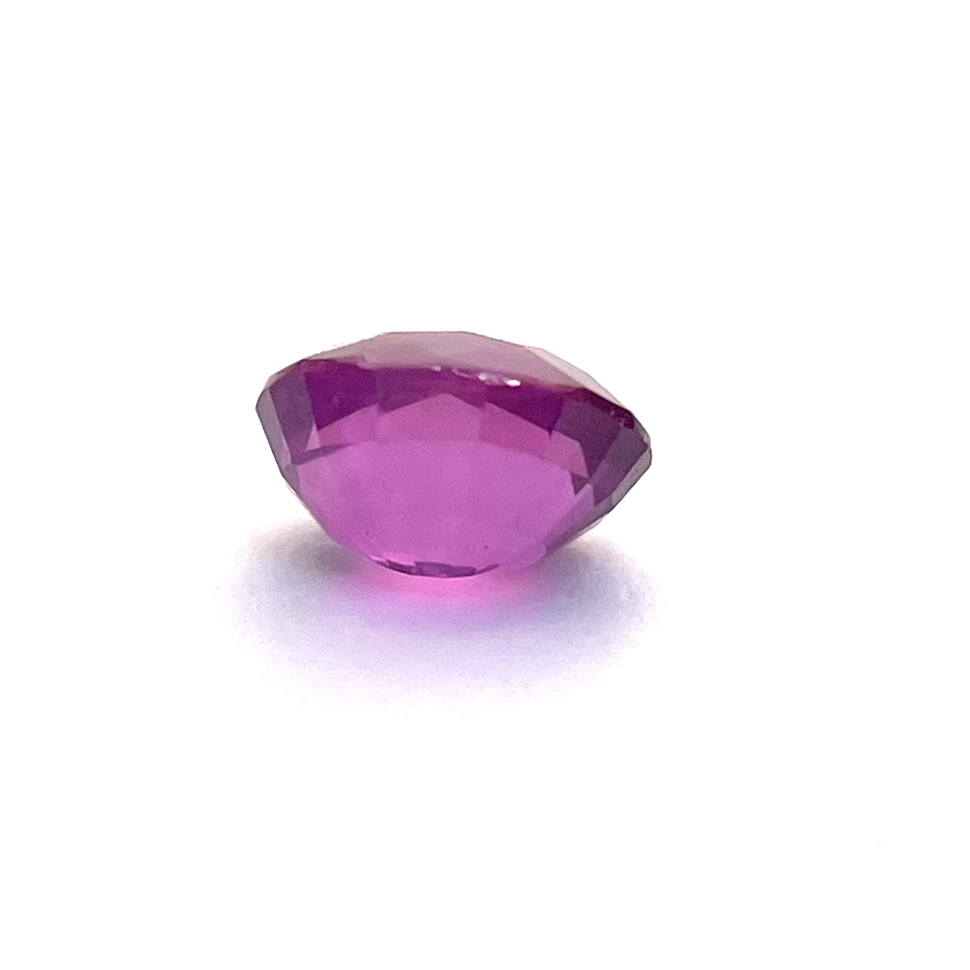 0.82 CT silky opalescent pink Sapphire - Image 3