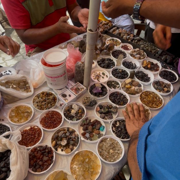 Buying gemstones in Sri Lanka